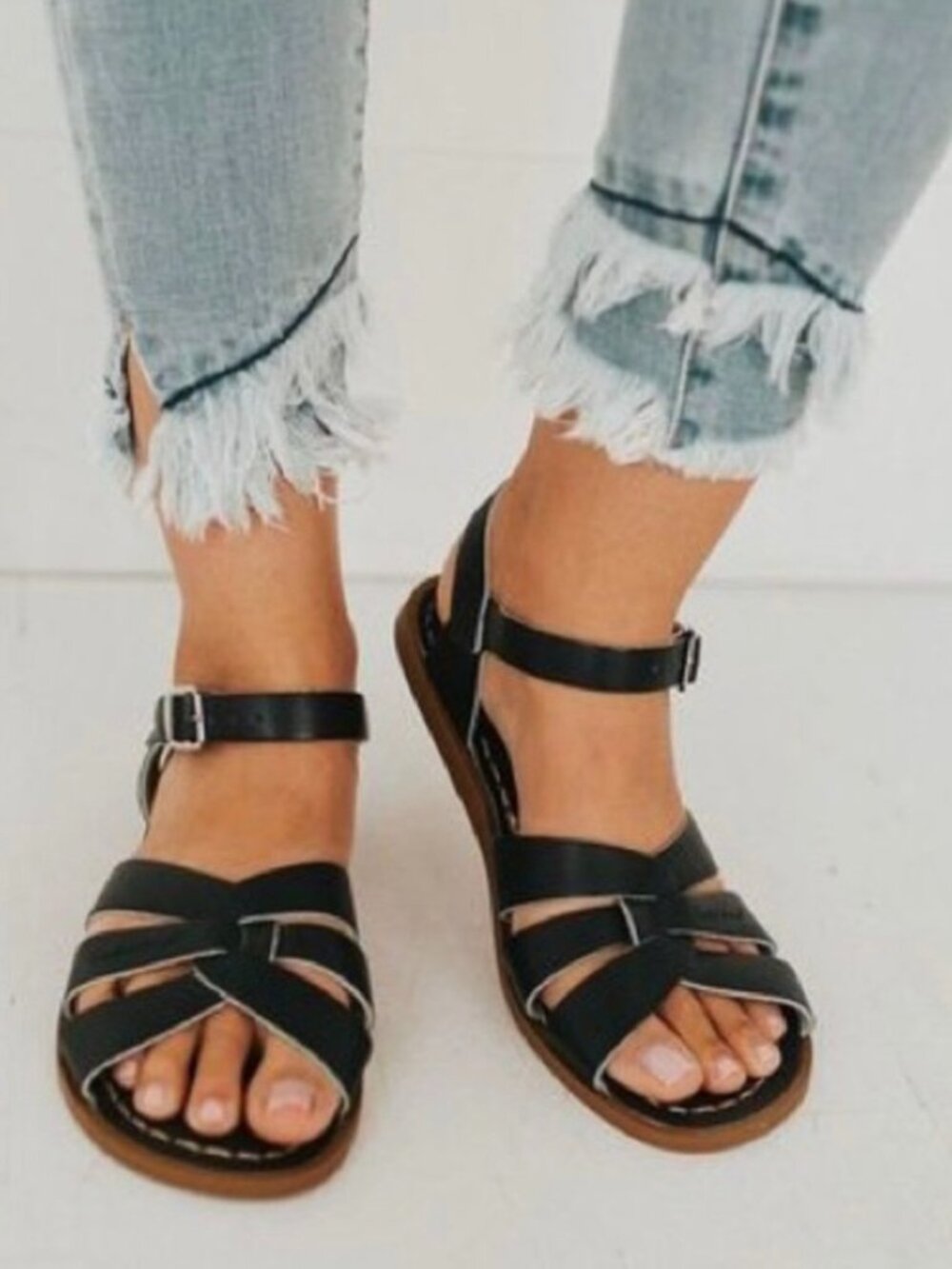 Salt Water Original Sandals Womens Size 6 Black Water Friendly Leather Coastal